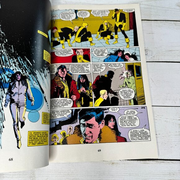 New Mutants Classic Vol 3 Chris Claremont and Bill Sienkiewicz Comic Book PB - Picture 4 of 8